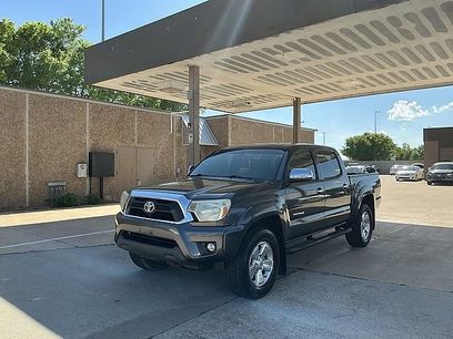 Used 2013 Toyota Tacoma PreRunner w/ SR5 Pkg