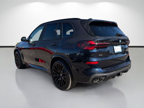 New 2026 BMW X5 M60i image 5