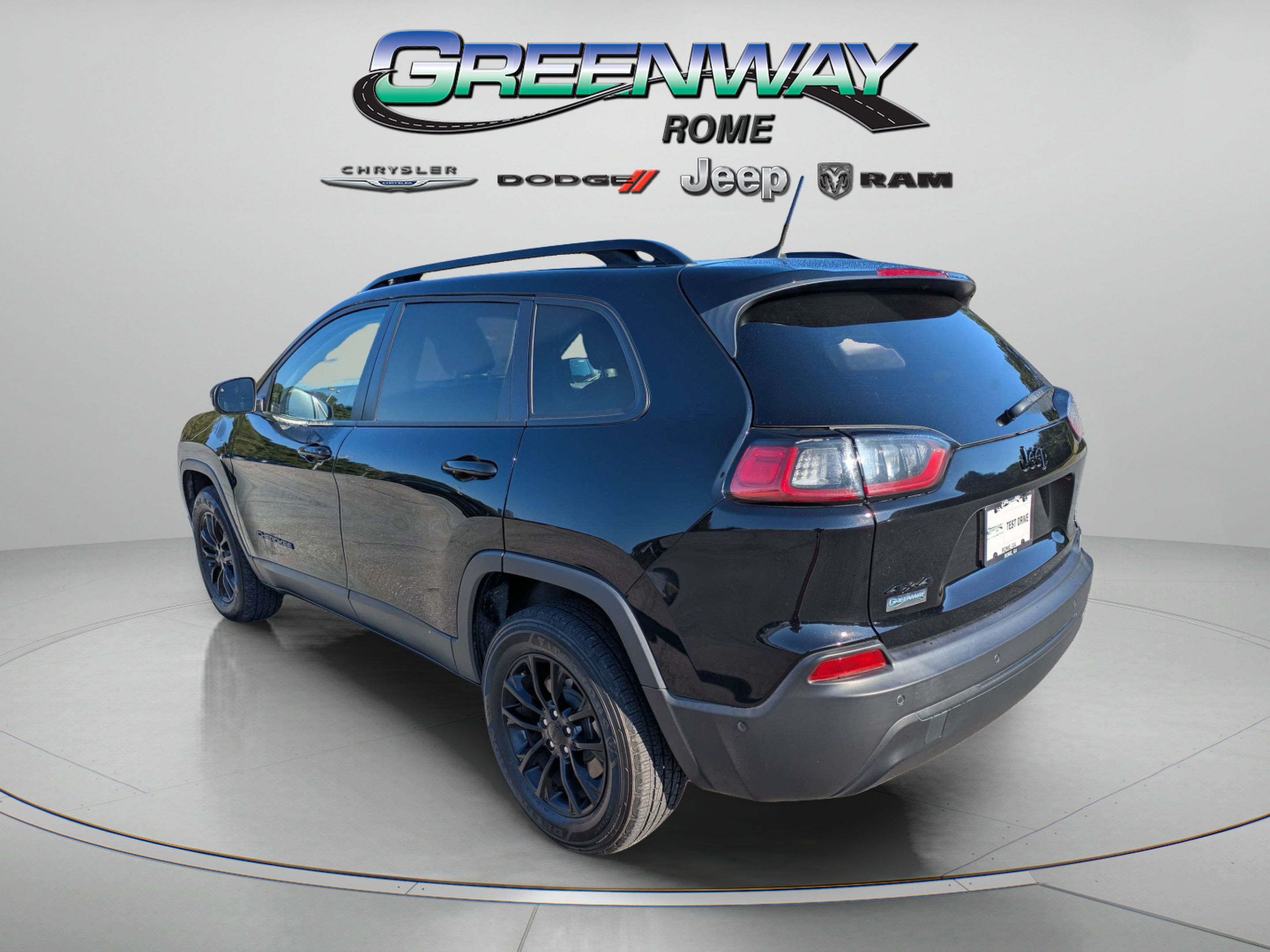 Used 2023 Jeep Cherokee Altitude Lux AWD/4WD image 4