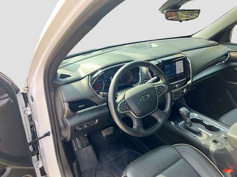 Used 2023 Chevrolet Traverse Premier w/ LPO, Floor Liner Package AWD/4WD image 9