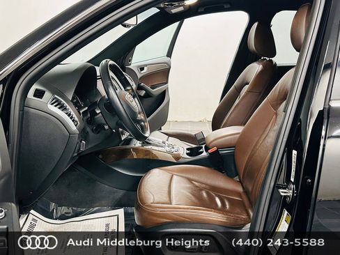 Used 2017 Audi Q5 2.0T Premium Plus w/ Technology Package image 12