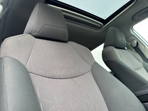 Used 2019 Toyota RAV4 XLE image 20