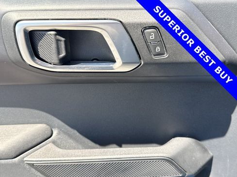 Used 2025 Ford Bronco Badlands AWD/4WD image 15
