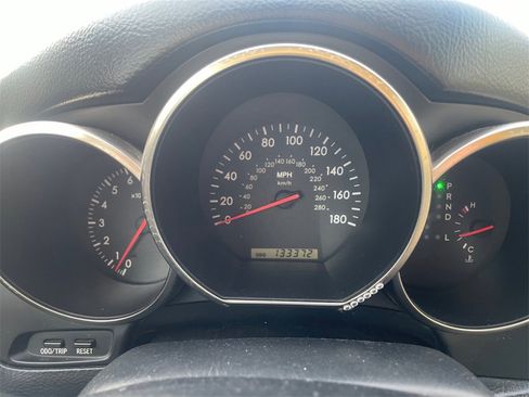 Used 2003 Lexus SC 430 Convertible image 19