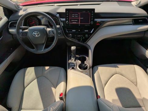Used 2024 Toyota Camry XSE w/ Driver Assist Package FWD image 32