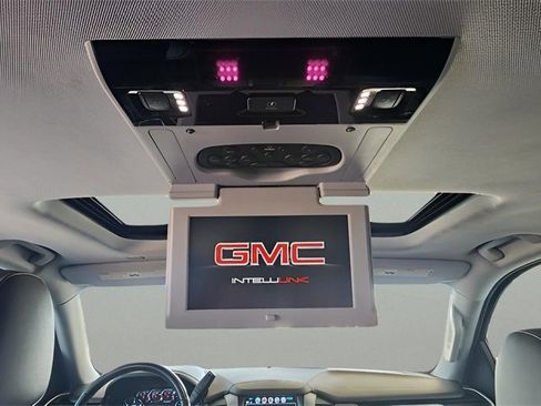 Used 2020 GMC Yukon SLT w/ Premium Edition image 22