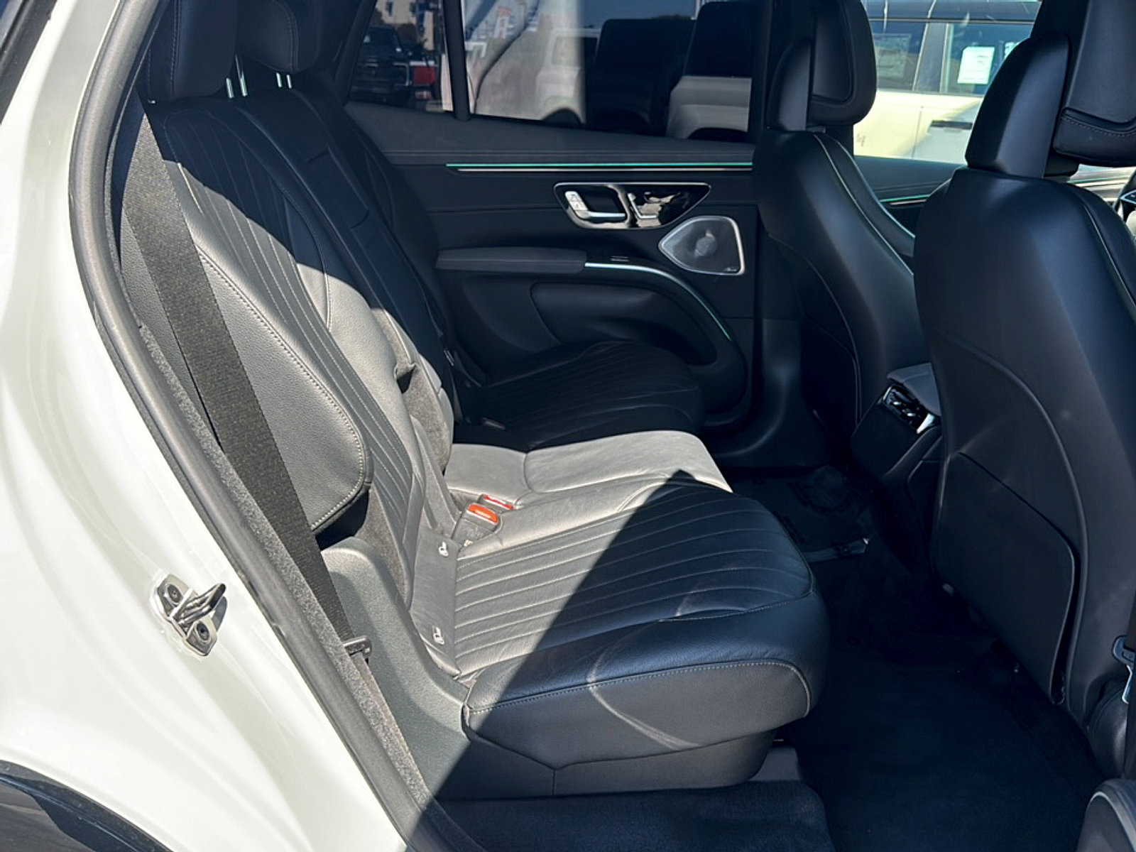 Used 2023 Mercedes-Benz EQS 580 4MATIC SUV image 7