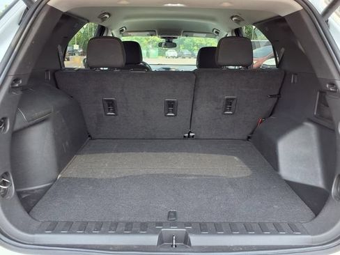 Used 2022 Chevrolet Equinox LT FWD image 20