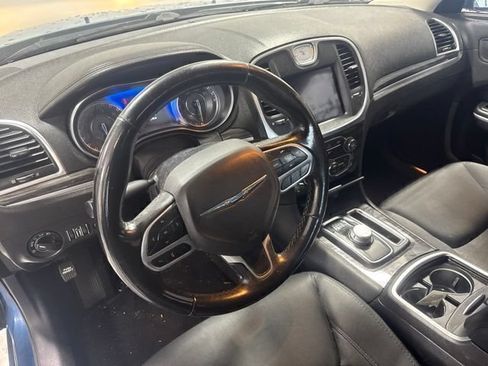 Used 2020 Chrysler 300 Touring w/ Sport Appearance Package RWD image 13
