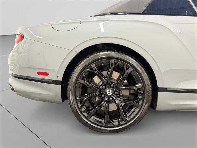 Used 2023 Bentley Continental GT S AWD/4WD image 29