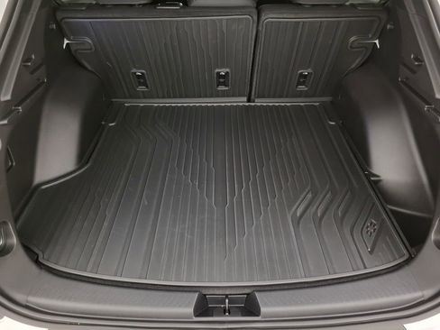 New 2026 Chevrolet Equinox EV LT image 22