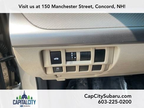 Used 2016 Subaru Legacy 2.5i Premium AWD/4WD image 26