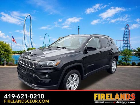 Used 2022 Jeep Compass Latitude AWD/4WD image 1