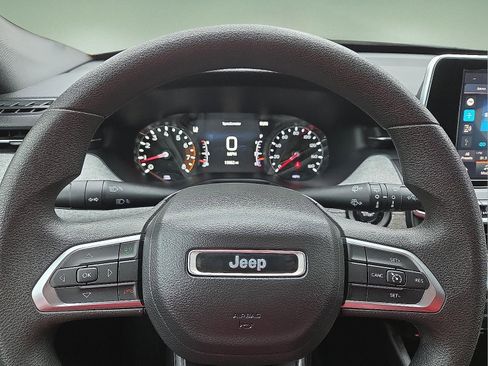 Used 2025 Jeep Compass Sport AWD/4WD image 24