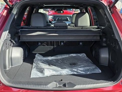 Used 2025 Subaru Forester Limited image 7