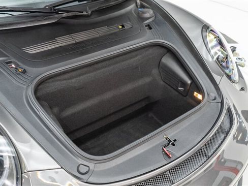 Used 2018 Porsche 911 GT3 RWD image 35