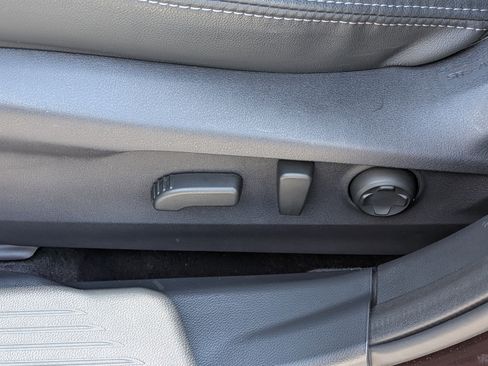 Certified 2025 Subaru Outback Touring image 22