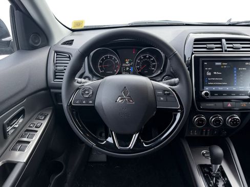 New 2026 Mitsubishi Outlander Sport SE image 13