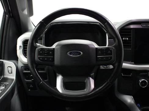 Used 2022 Ford F150 Lightning XLT AWD/4WD image 23