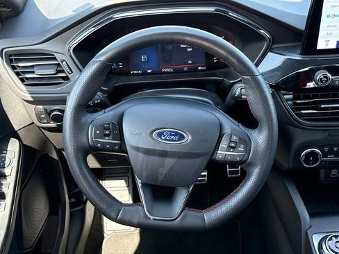 Used 2024 Ford Escape ST-Line image 24
