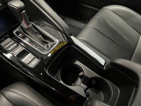 Certified 2024 Acura Integra FWD image 7