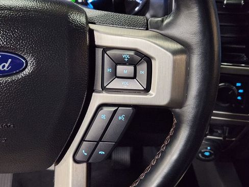 Used 2022 Ford F250 Platinum w/ FX4 Off-Road Package image 46