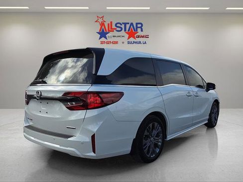 Used 2025 Honda Odyssey Touring image 7