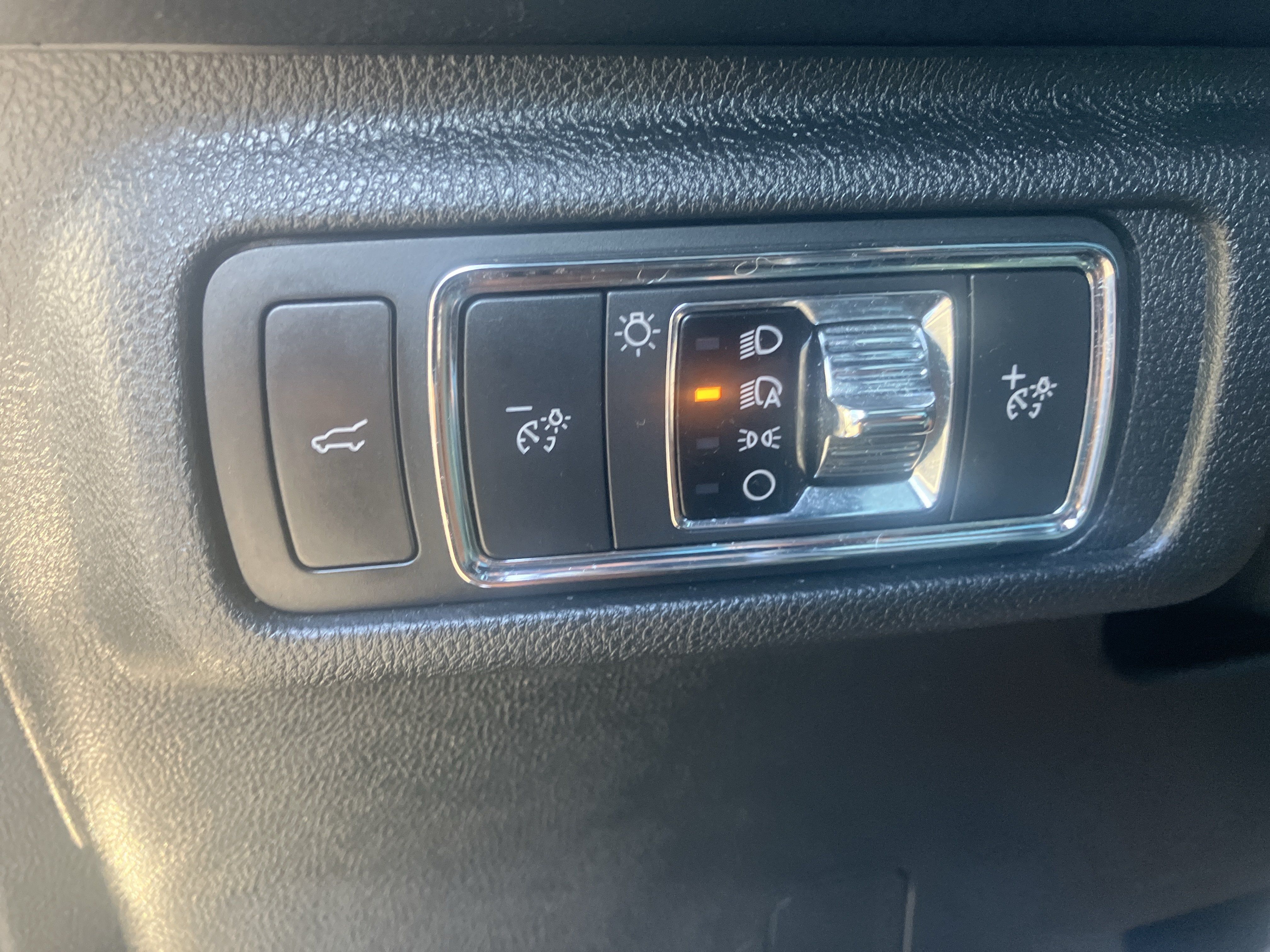 Used 2022 Lincoln Corsair AWD w/ Premium Package image 23