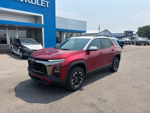 New 2027 Chevrolet Equinox ACTIV w/ Convenience Package III AWD/4WD image 2