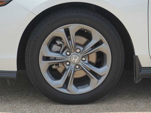 Used 2024 Honda Accord EX image 7