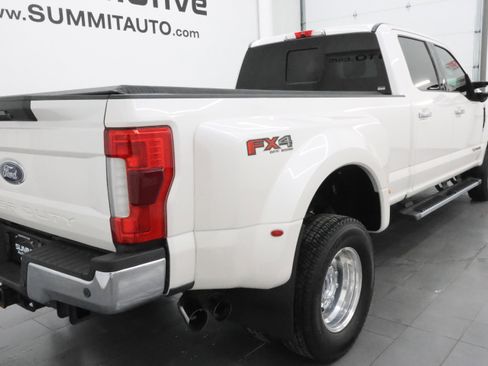 Used 2019 Ford F350 Lariat w/ Lariat Ultimate Package image 4