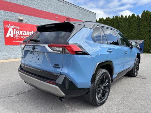Used 2024 Toyota RAV4 XSE w/ Advanced Technology Package AWD/4WD image 3