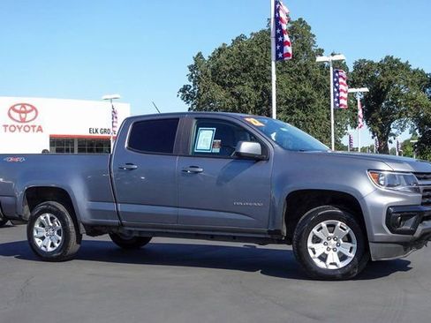 Used 2022 Chevrolet Colorado LT w/ Safety Package image 7
