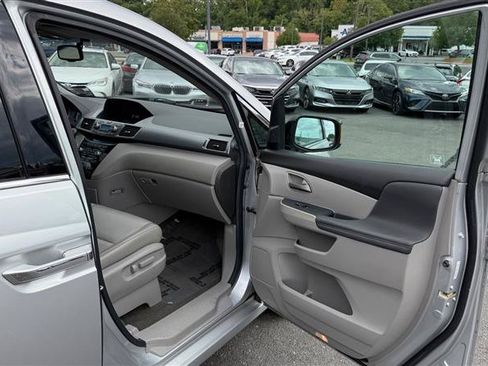 Used 2012 Honda Odyssey Touring image 33