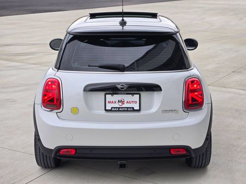 Used 2024 MINI Cooper SE FWD image 7