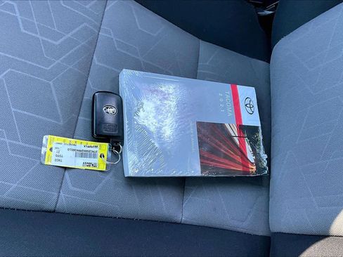 Certified 2021 Toyota Tacoma TRD Off-Road w/ Technology Package image 14