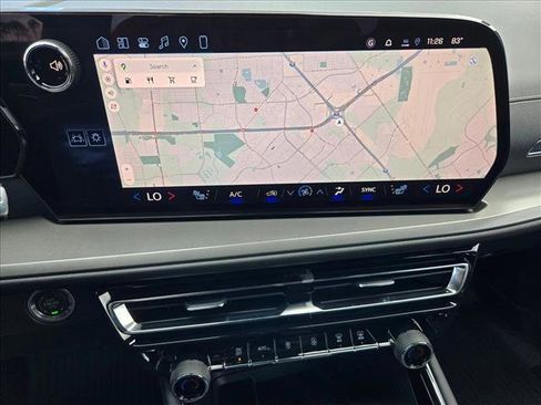 New 2026 Chevrolet Traverse LT image 13