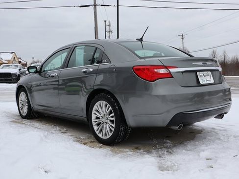 Used 2013 Chrysler 200 Limited image 25
