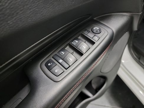 Used 2023 Dodge Durango GT image 11