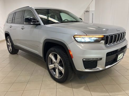 Used 2021 Jeep Grand Cherokee L Limited w/ Trailer Tow Group (B) image 7