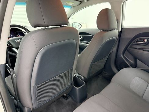 Used 2017 Kia Rio LX w/ Power Package image 28