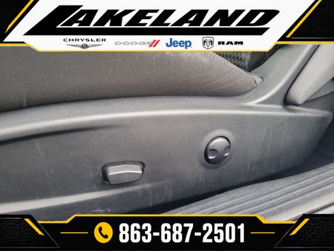 Used 2022 Dodge Challenger R/T Scat Pack w/ Driver Convenience Group RWD image 14