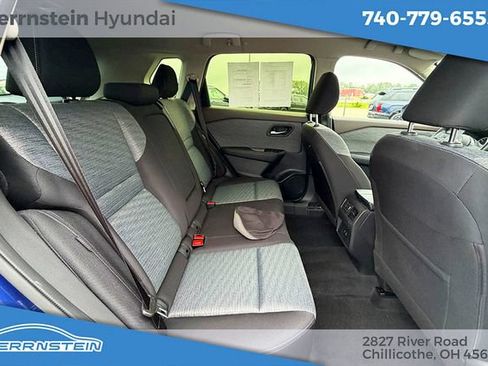 Used 2023 Nissan Rogue SV AWD/4WD image 25