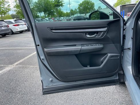 Used 2026 Honda CR-V Sport image 22