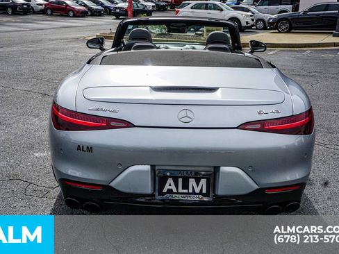 Used 2023 Mercedes-Benz SL 43 AMG w/ Driver Assistance Package image 17