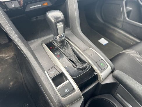 Used 2019 Honda Civic EX image 26