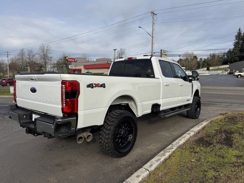 Used 2024 Ford F350 Lariat image 8
