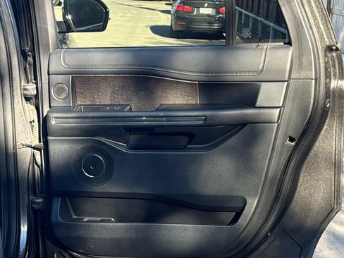 Used 2021 Ford Expedition Max Limited w/ Cargo Package image 27