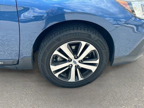 Used 2019 Subaru Outback 2.5i Limited AWD/4WD image 32