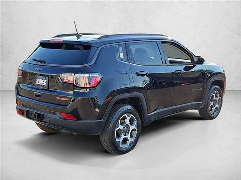 Used 2022 Jeep Compass Trailhawk w/ Sun and Sound Group AWD/4WD image 5